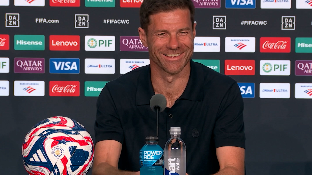 La elegante respuesta de Xabi Alonso a Laporta que el madridismo no se cansa de aplaudir